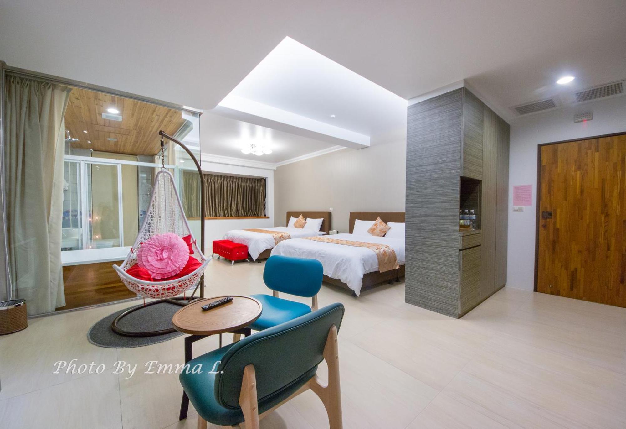 Colorful Fish Cottage Zhuangwei Стая снимка